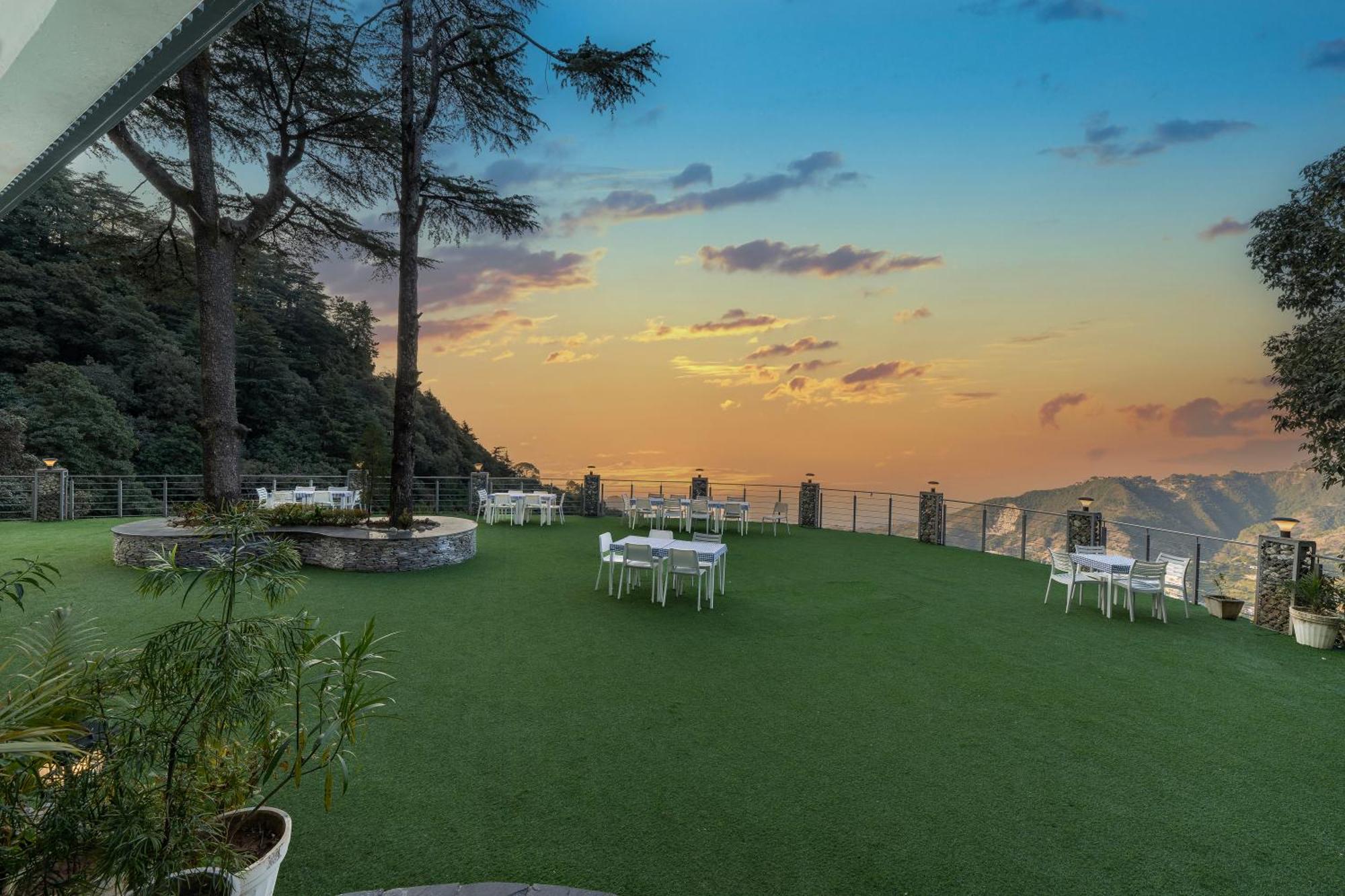Echor Baris Resort Mussoorie Exterior photo