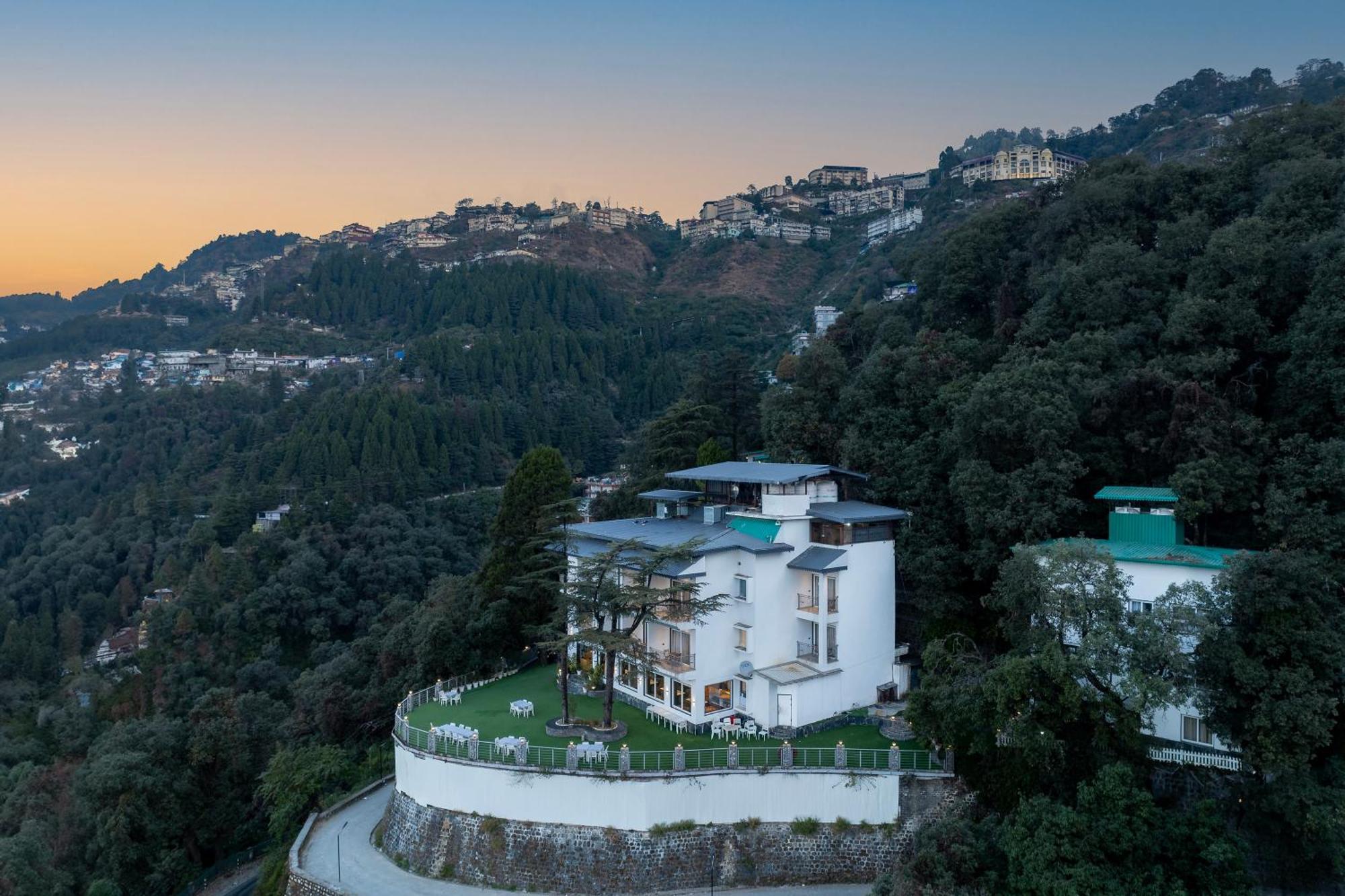 Echor Baris Resort Mussoorie Exterior photo